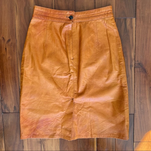 Vintage leather skirt, High waisted leather skirt - Picture 7 of 14